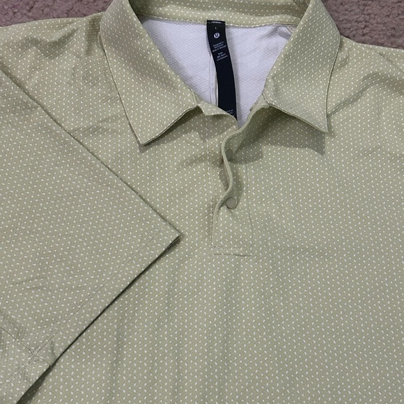 NWT Lululemon Men’s L Snap Front Performance Polo - Picture 8 of 8